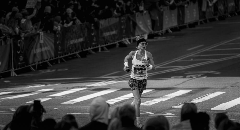 Marathon Pace Chart: Mile and Kilometer Splits